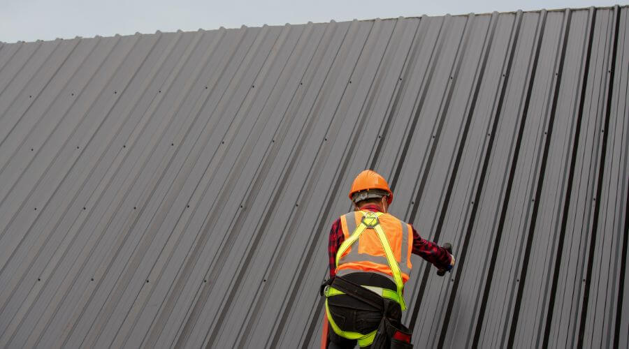 Expert Emergency Roof Repairs services in Hastings, IA